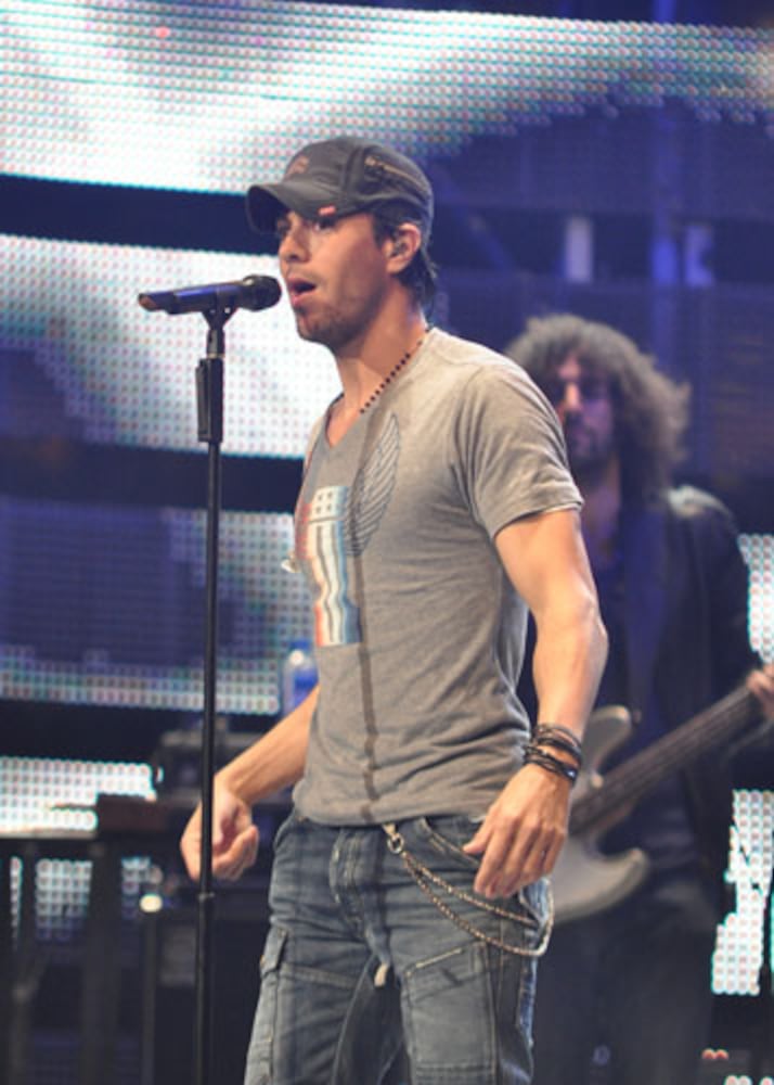 Enrique Iglesias at Rodeo Houston