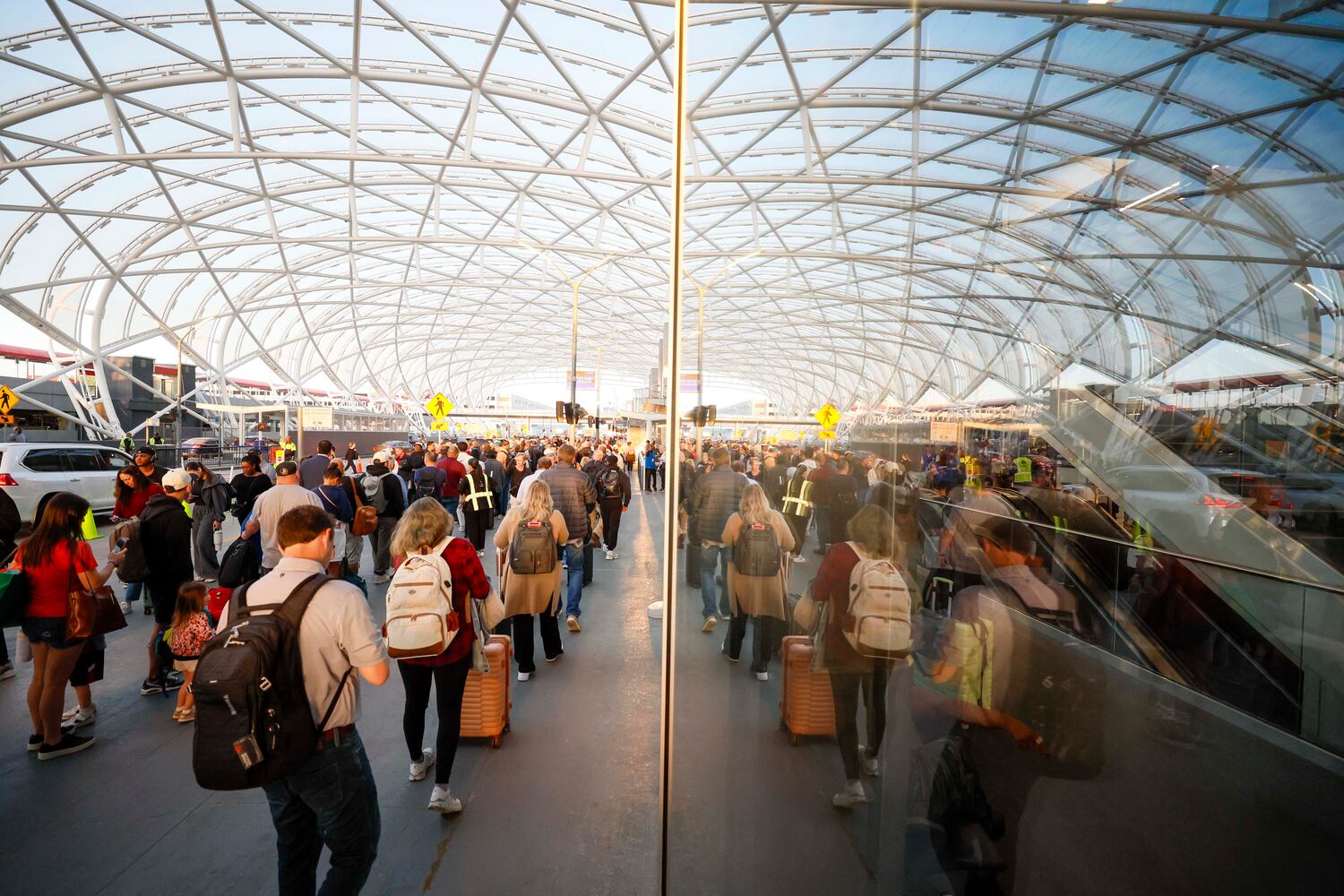 Atlanta Hartsfield-Jackson International Airport long lines