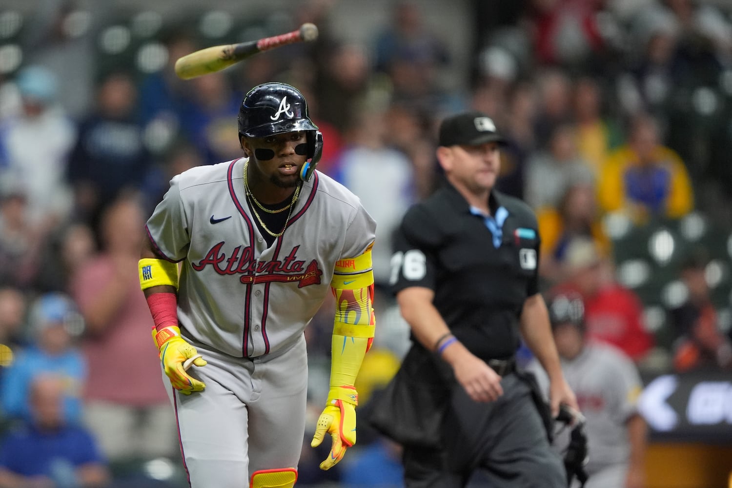 Braves Brewers Baseball