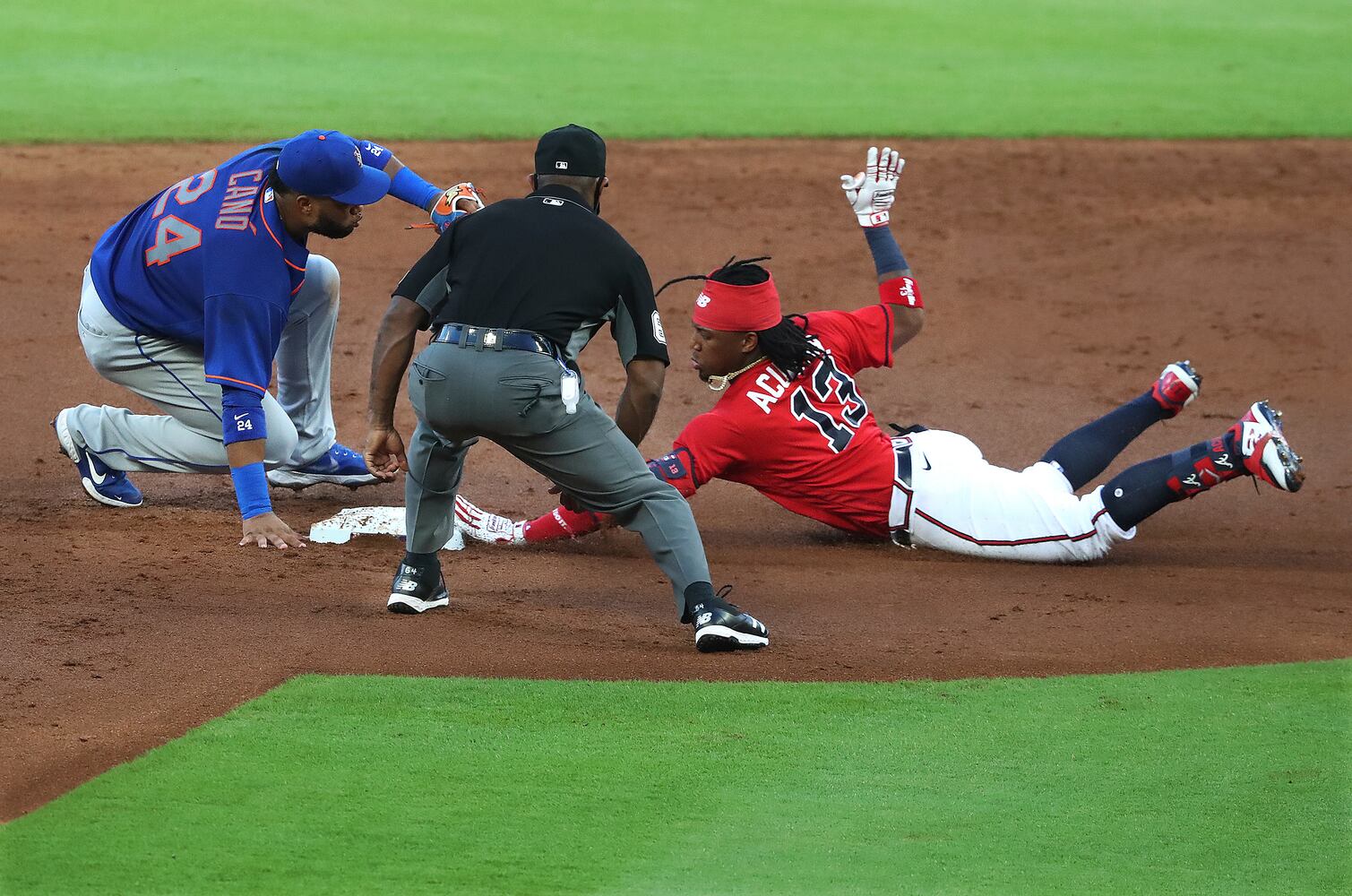 Braves face Mets at Truist Park