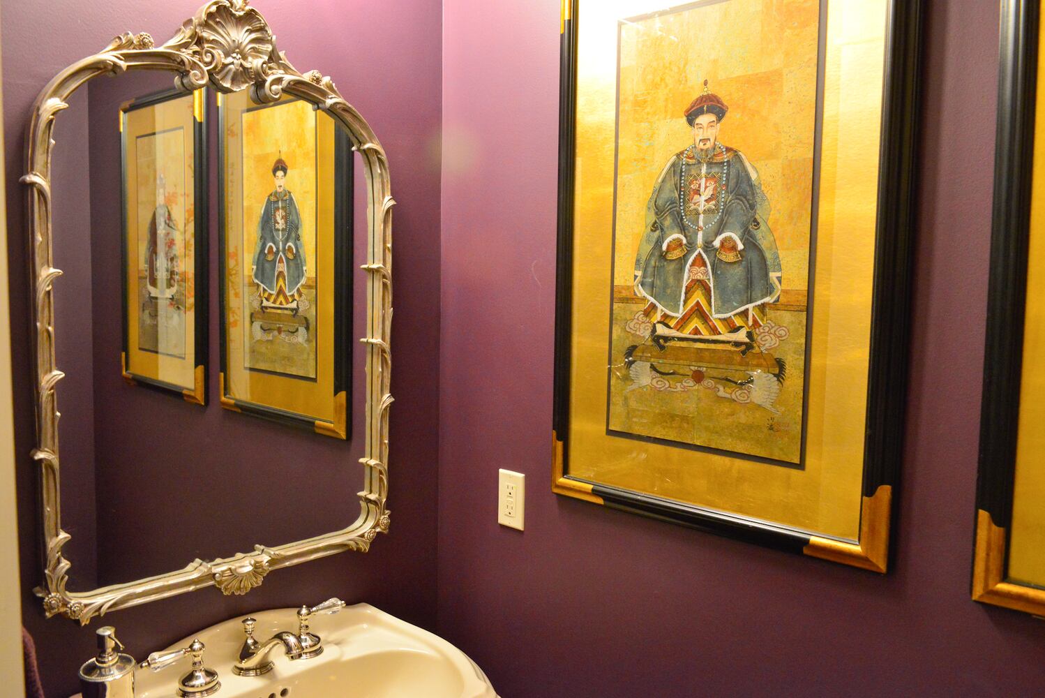 Powder room
