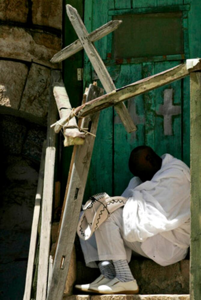 April 24, 2008: Today in Pictures