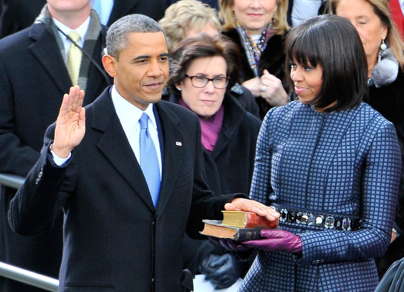 Michelle Obama, daughters dress up for inauguration