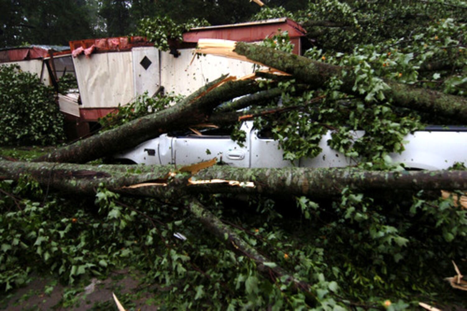 Tornado hits Cherokee