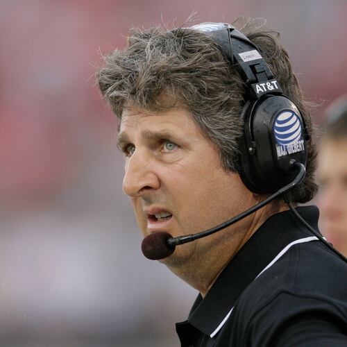 FILE - Texas Tech head coach Mike Leach looks at the scoreboard during the first quarter of a football game against SMU, Sept. 3, 2007, in Dallas. (AP Photo/Matt Slocum, file)