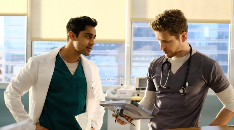THE RESIDENT: L-R: Manish Dayal and Matt Czuchry in the "Total Eclipse of the Heart" season finale episode of THE RESIDENT airing Monday, May 14 (9:00-10:00 PM ET/PT) on FOX. ©2018 Fox Broadcasting Co. Cr: Guy D'Alema/FOX