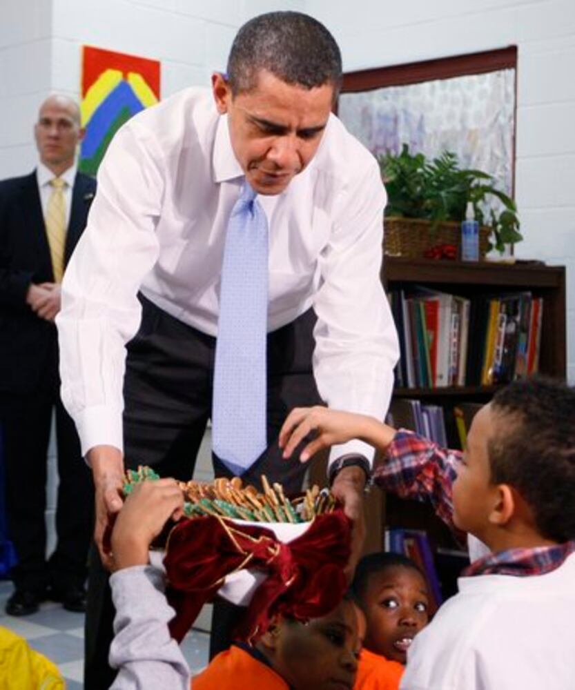 President Barack Obama reads "The Polar Express" to children