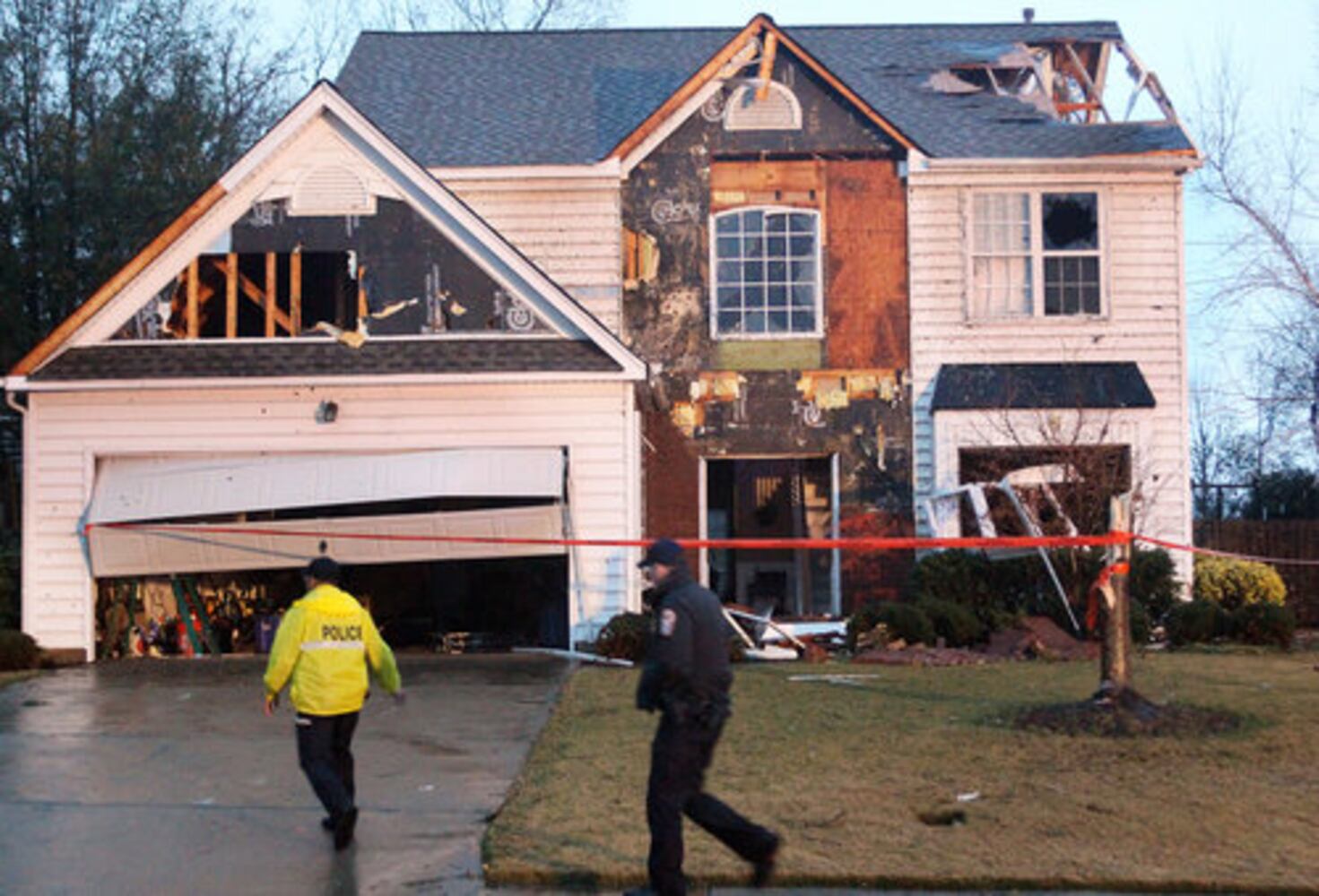 Storms slam metro Atlanta