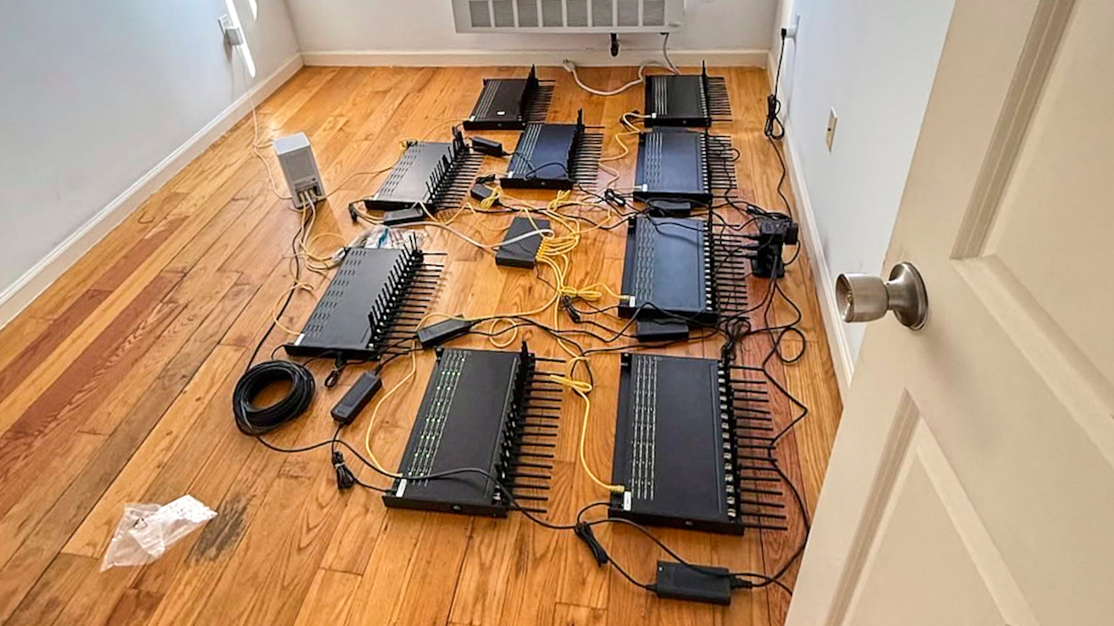This photo provided by the U.S. Secret Service, in New York, Monday, Sept. 22, 2025, shows signal equipment at the location where they were seized by the agency. (U.S. Secret Service via AP)