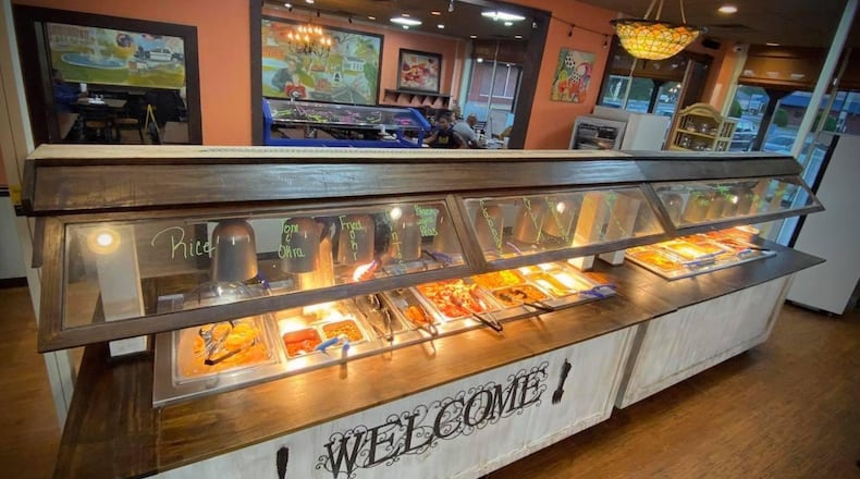 The buffet line at Izola's Country Kitchen / Courtesy of Izola's Country Kitchen