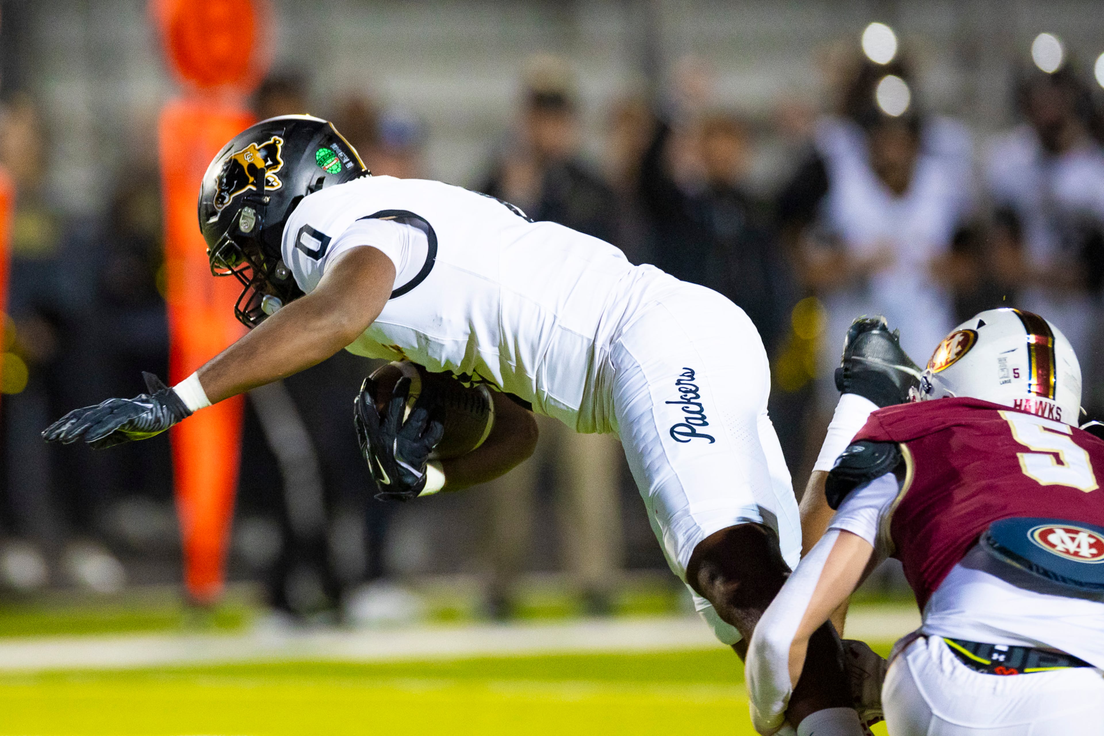 Colquitt tight end Alexis Barge Jr. (0) makes a catch during the first half against Mill Creek at Mill Creek Community Stadium in Hoschton on Nov. 14th, 2025. (Oscar Guevara Saenz for the AJC)