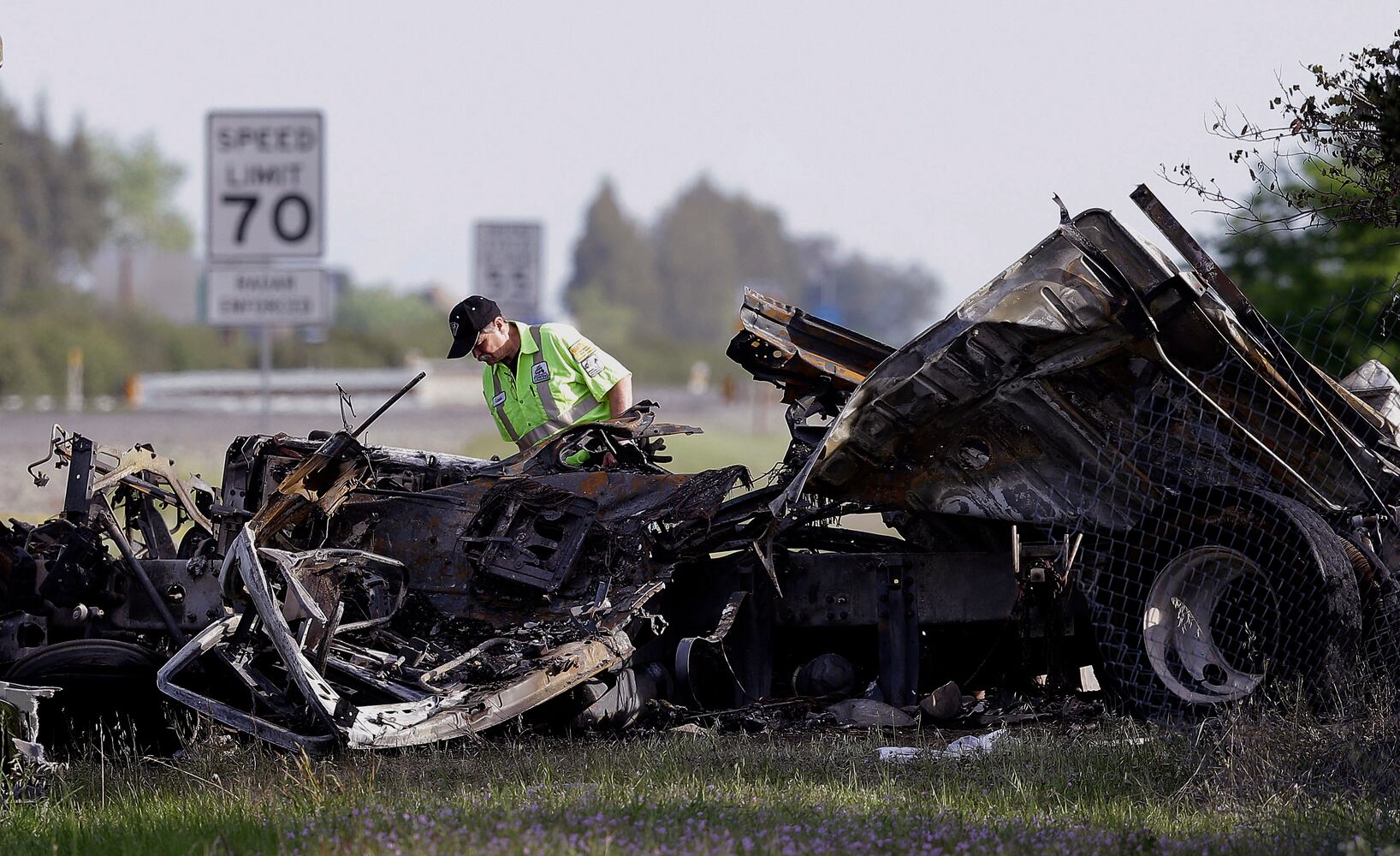 I-5 charter bus crash