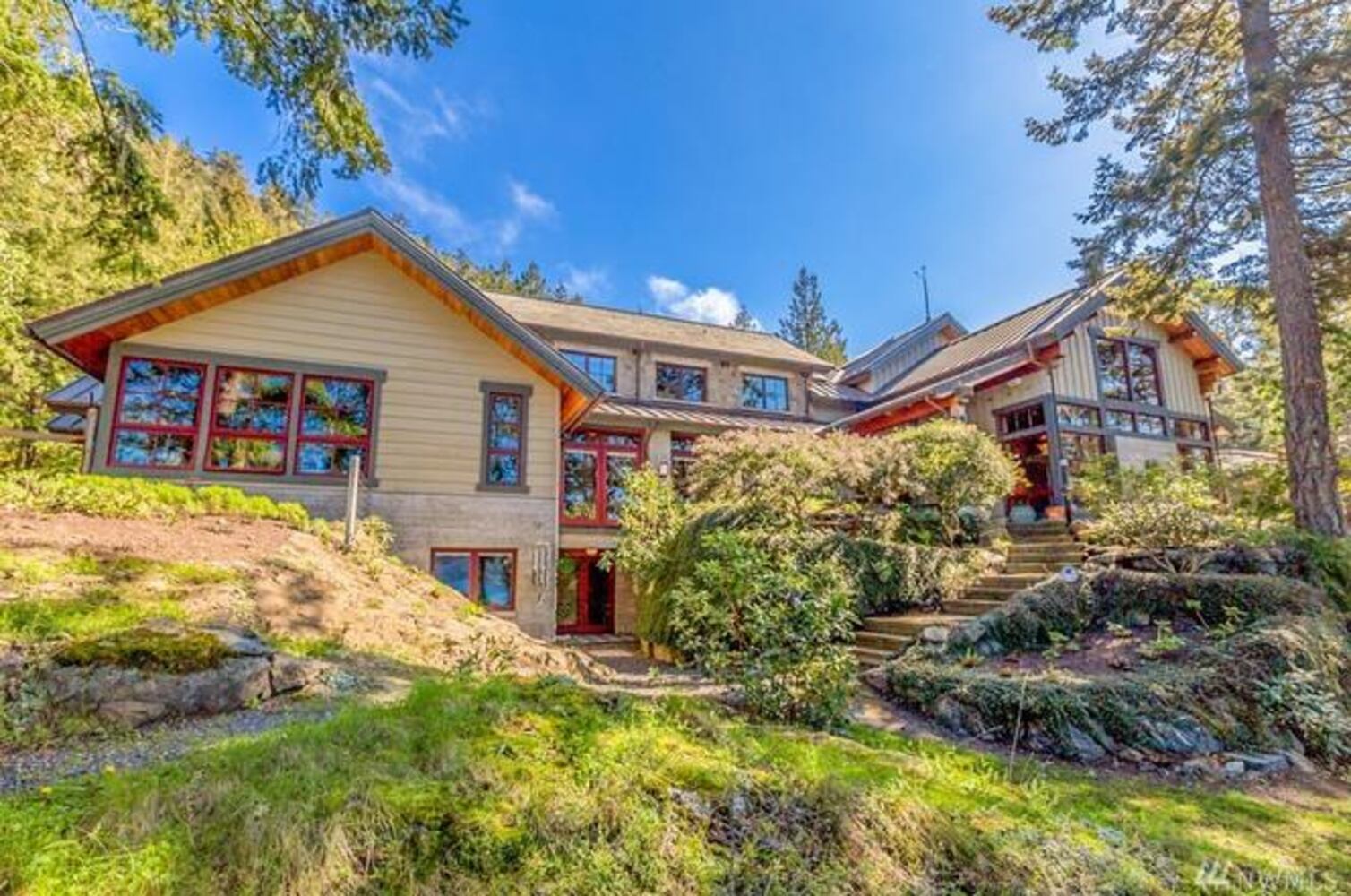 Photos: Inside Oprah's new $8M Orcas Island home