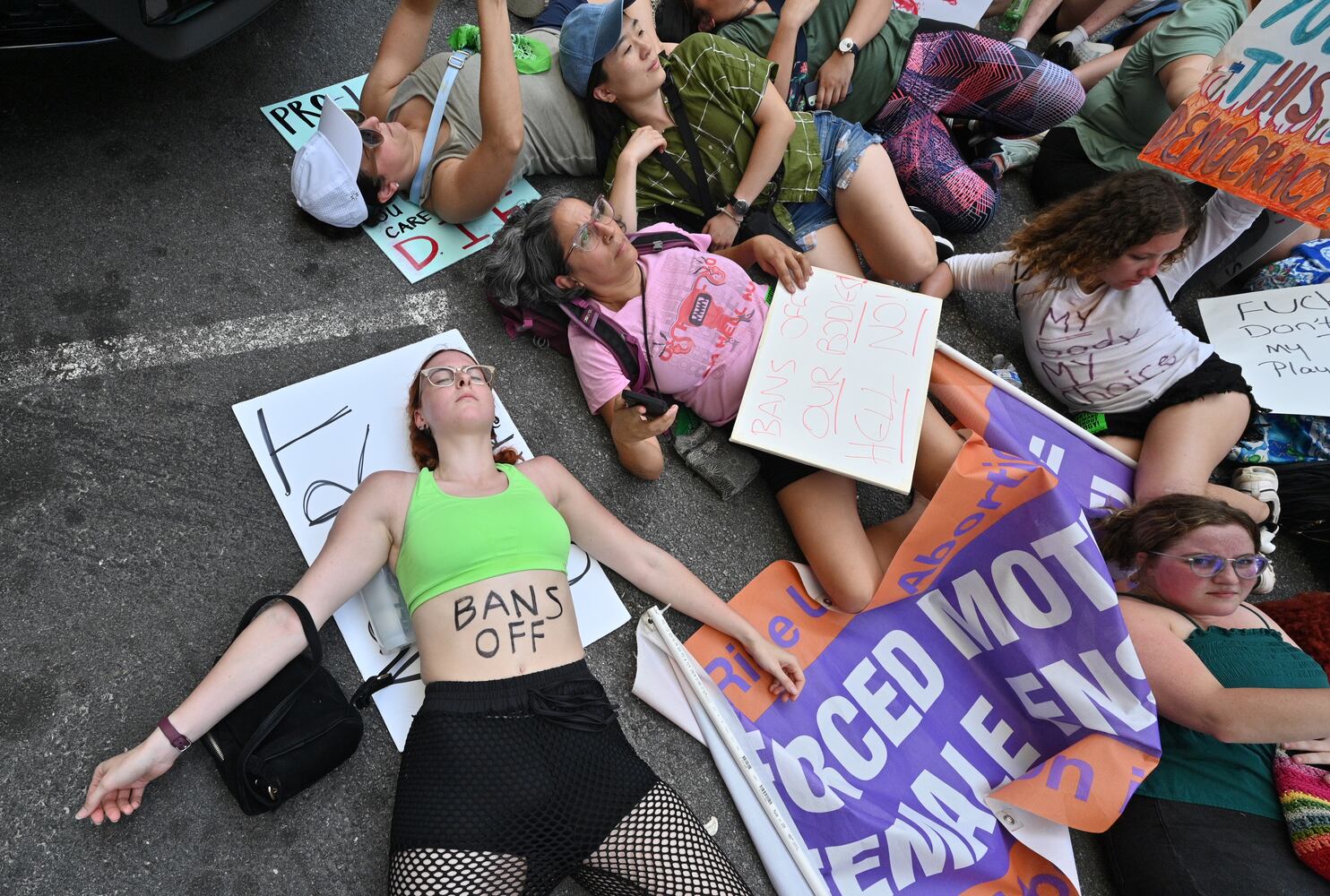 2nd Day Protest on Roe v. Wade