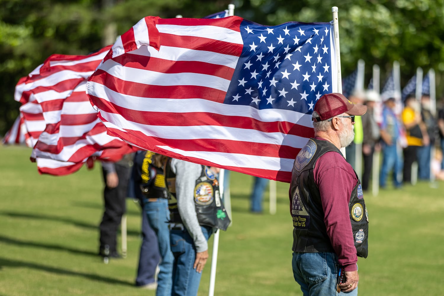 Georgia National Cemetery, volunteers will plant more than 21,000 flags