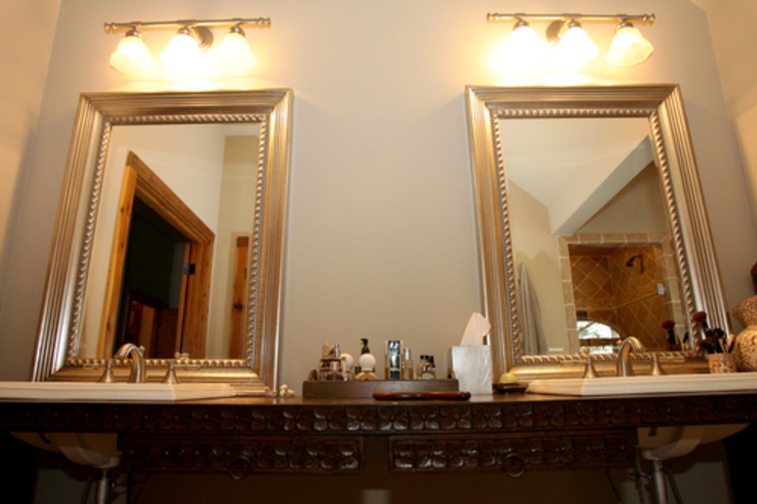 Cabin transformed from 'The Clampetts' to glorious abode
