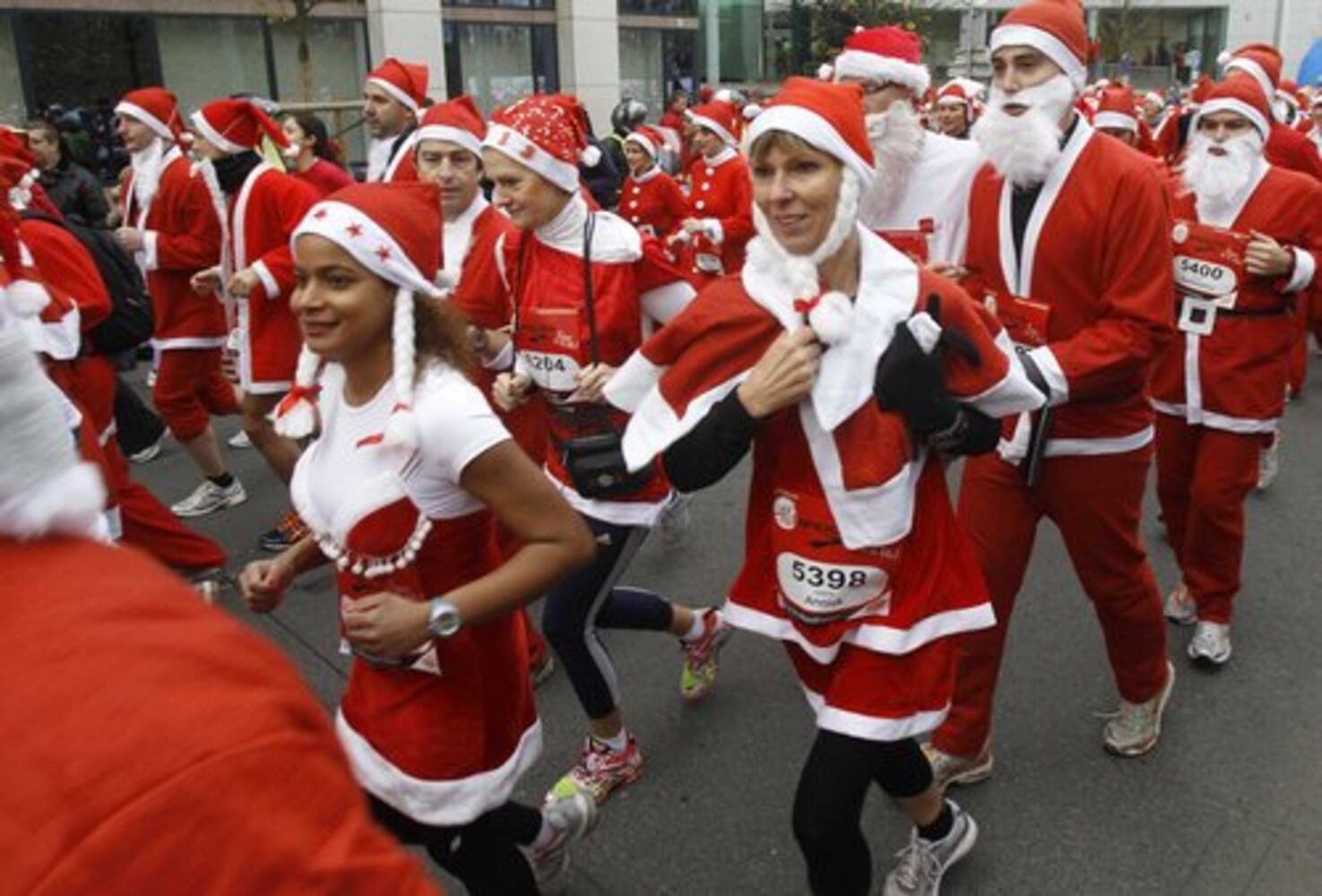 France gets in the Christmas spirit