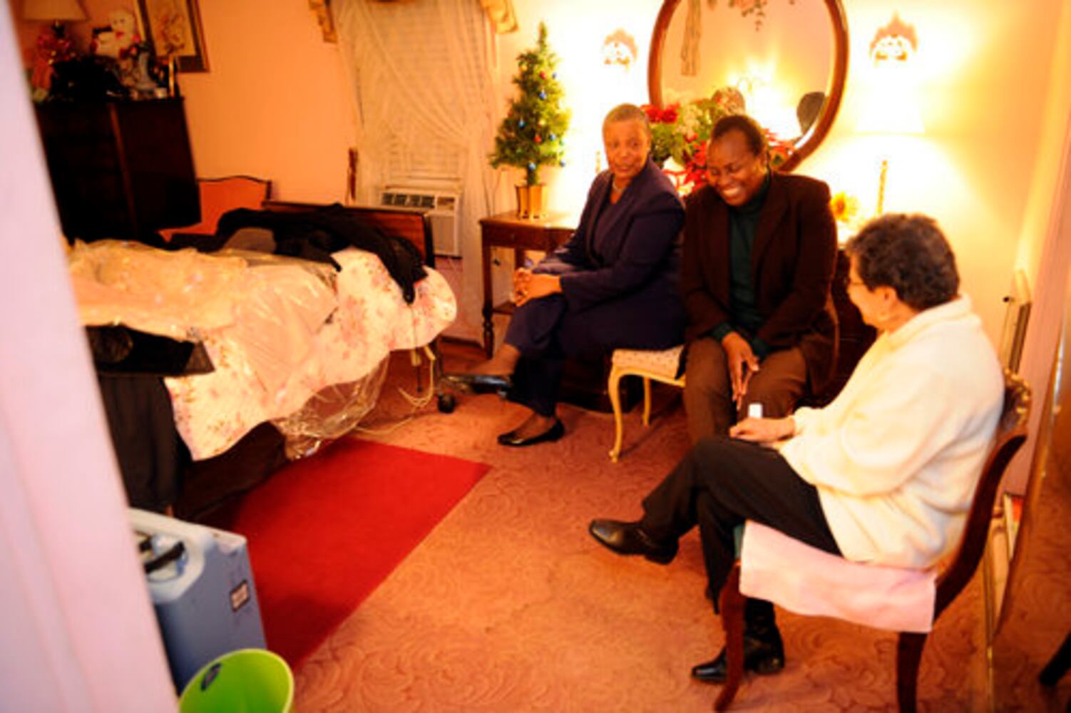 Ann Nixon Cooper, Obama supporter, laid to rest