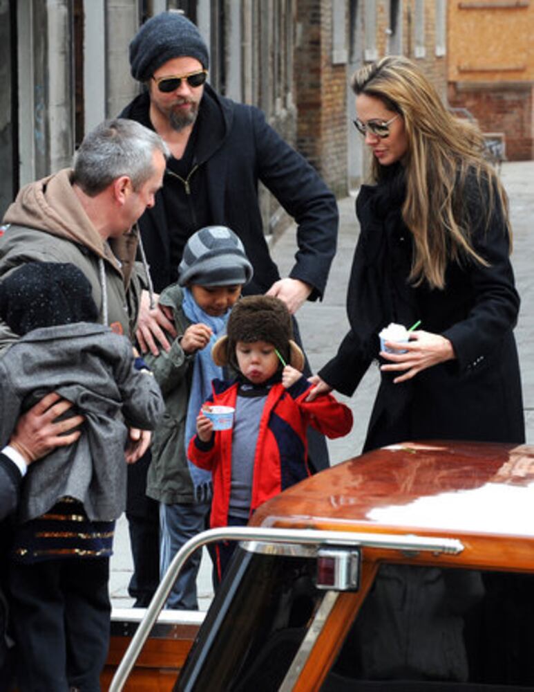 Celeb moms by the numbers