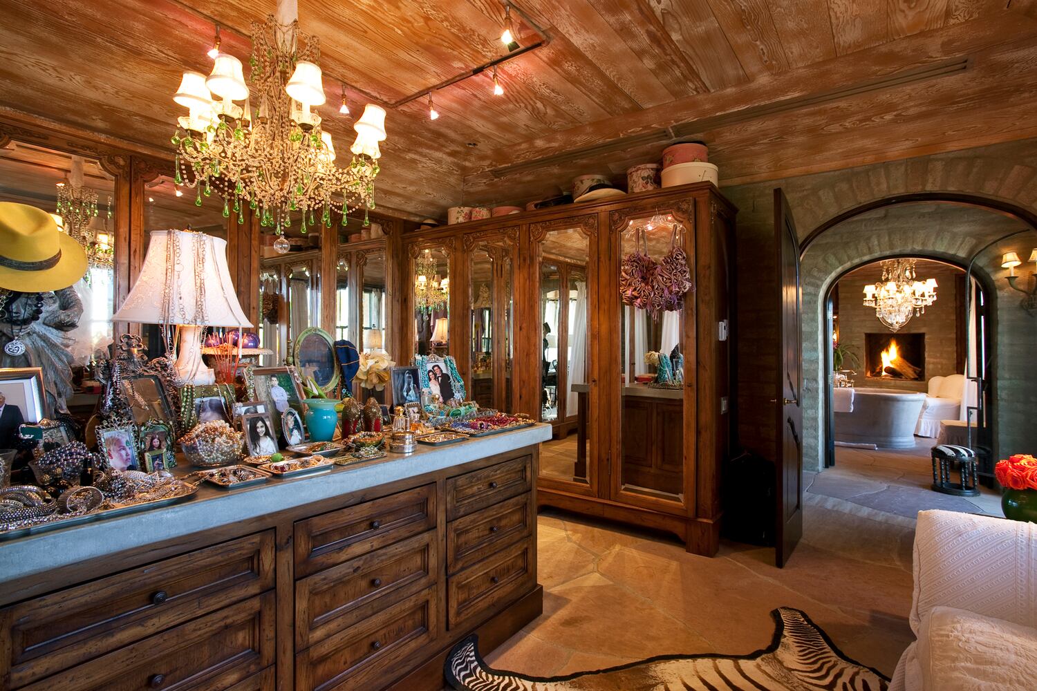 Secluded Palm Springs retreat can't be accessed by car