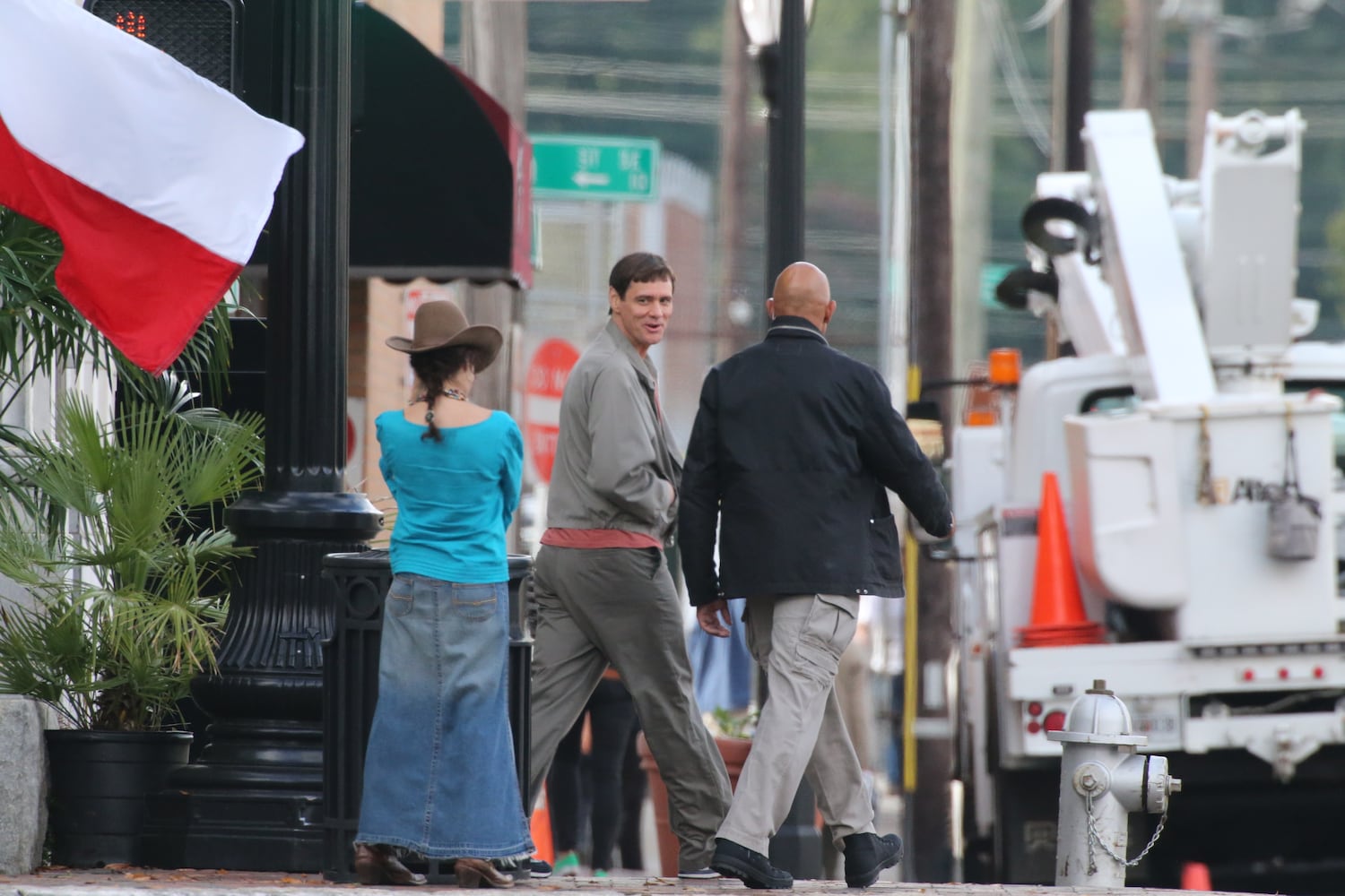 Jim Carrey and Jeff Daniels film in Marietta