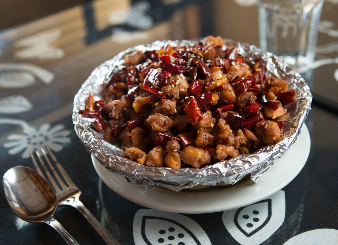 Two stars: Gu's Bistro, Doraville