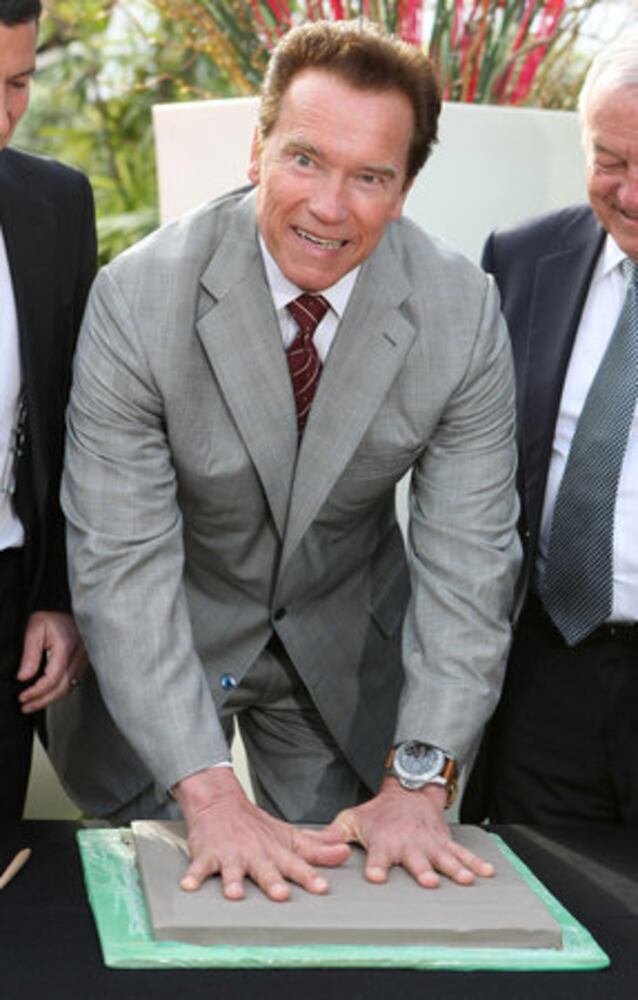 Arnold Schwarzenegger returns as "The Governator"