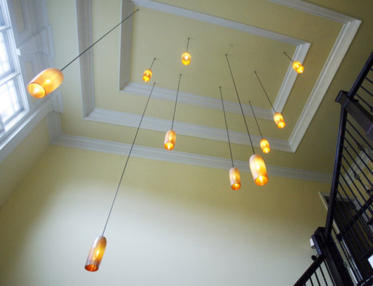 Chandeliers a hot home decor trend