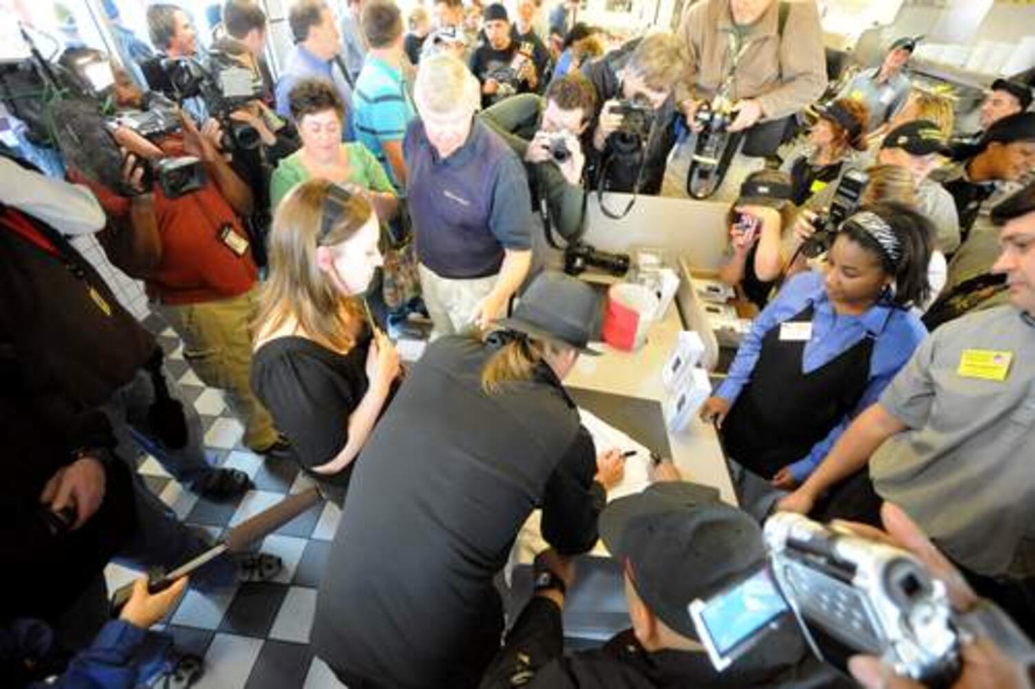 Kid Rock delivers on his promise of fundraiser