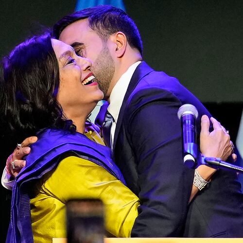 Mayor-elect Zohran Mamdani right, greets his mother Mira Nair, after making an acceptance speech, Tuesday, Nov. 4, 2025, in New York. (AP Photo/Yuki Iwamura)