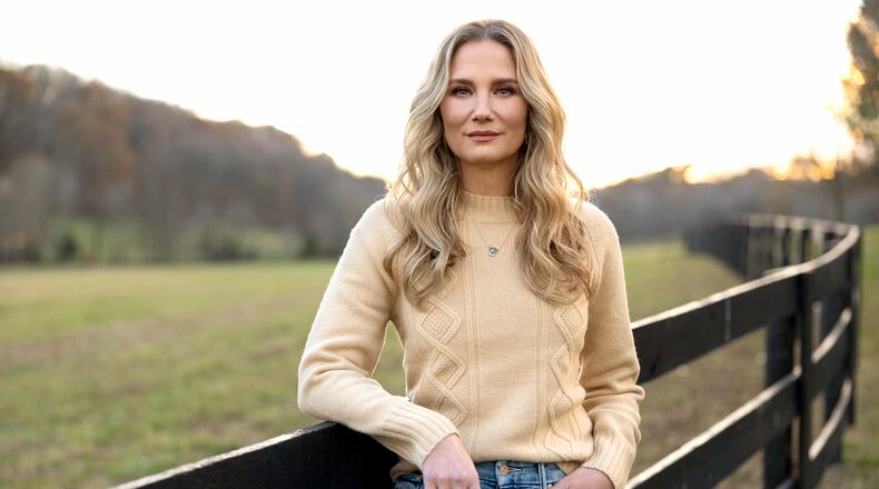 Jennifer Nettles as host of the Fox dating show "Farmer Wants a Wife." John Shearer/FOX