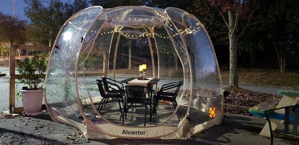 This is an Alvantor bubble tent outside of Vino Venue.