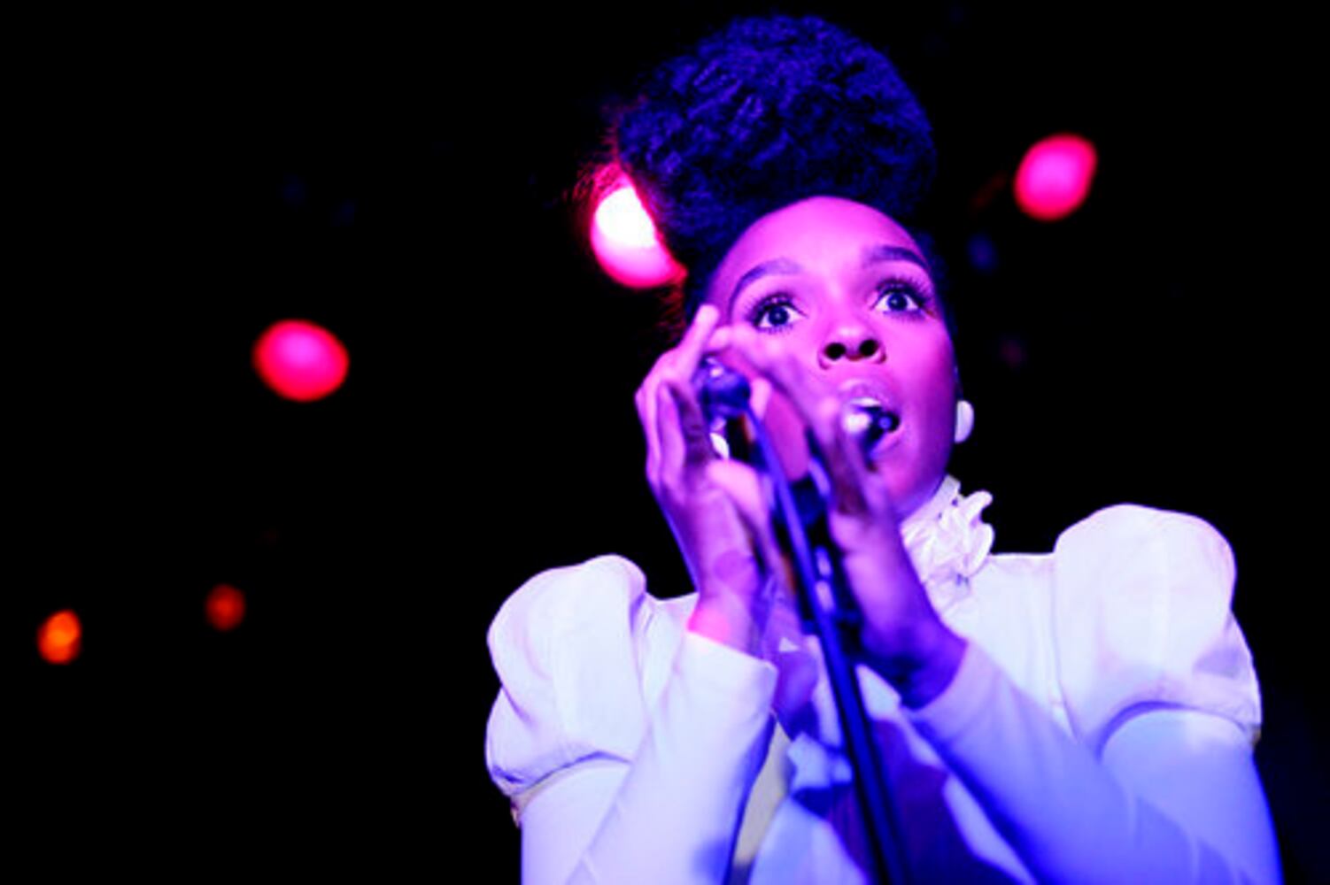 Atlanta's Janelle Monae at Smith's Olde Bar