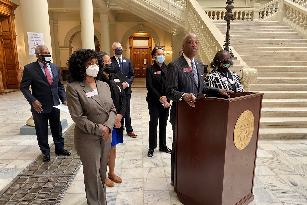 State Rep. Billy Mitchell (D-Stone Mountain) speaks at a Wednesday morning press conference where he and Rep. Shelly Hutchinson (D-Snellville) introduced legislation targeting Confederate monuments throughout Georgia. TYLER ESTEP / TYLER.ESTEP@AJC.COM