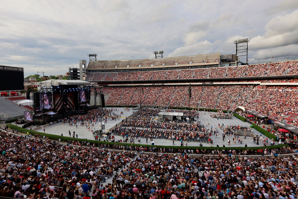 Sanford Stadium, home of the UGA football team, was sold out with fans eager to see Georgia natives Jason Aldean and Luke Bryan, and fellow award-winning artists Zach Top and Lauren Alaina, during the first “Live Between the Hedges” concert on Saturday, April 25, 2026. It was just the second concert in the stadium’s nearly 100-year history. (Akili-Casundria Ramsess/EyeAkili Media)