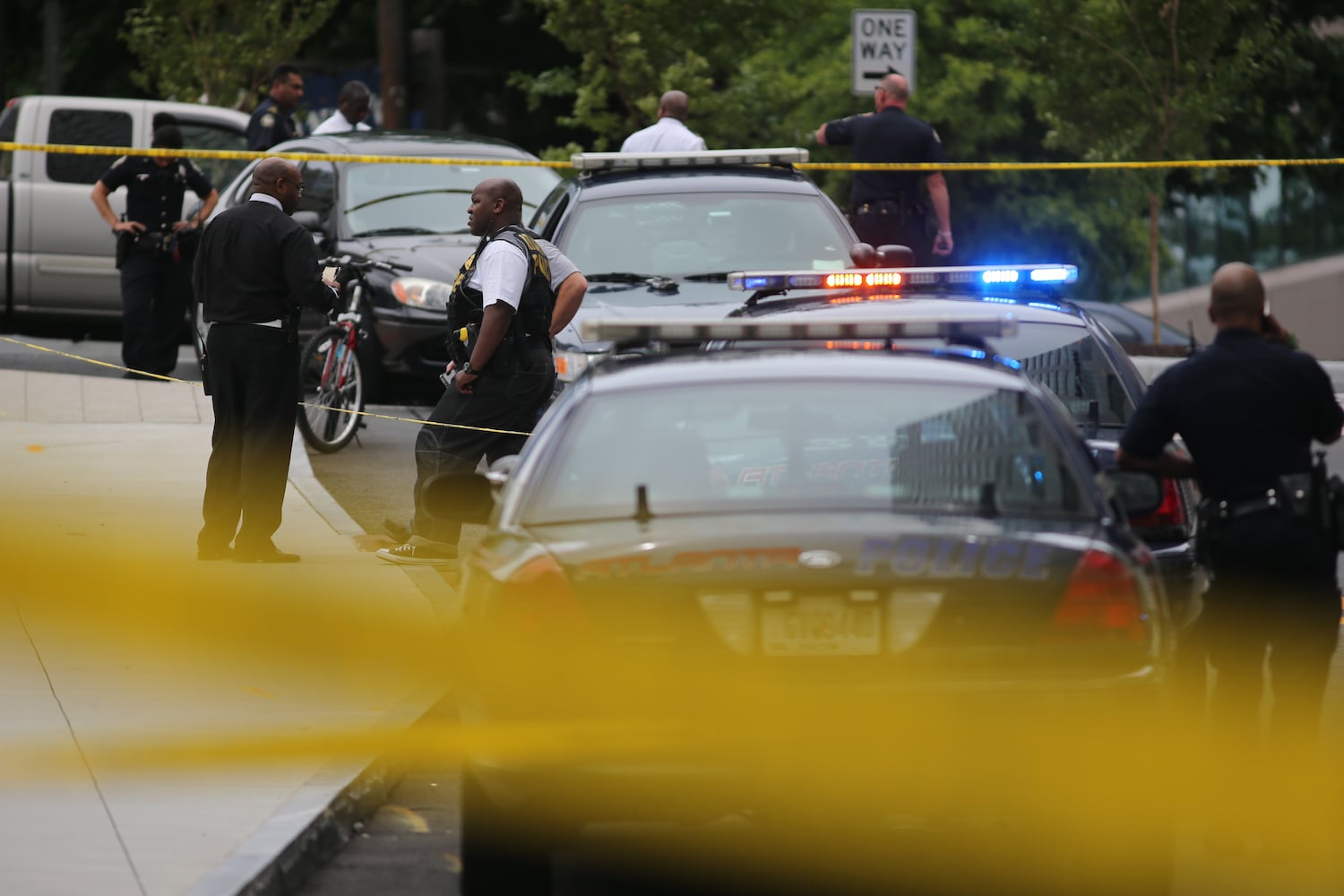 Atlanta officer shoots suspect near Lenox
