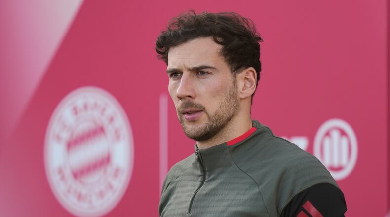 Bayern's Leon Goretzka arrives for a training session in Munich, Germany, Tuesday, Jan. 27, 2026, ahead of the Champions League opening phase soccer match between PSV Eindhoven and FC Bayern. (AP Photo/Matthias Schrader)