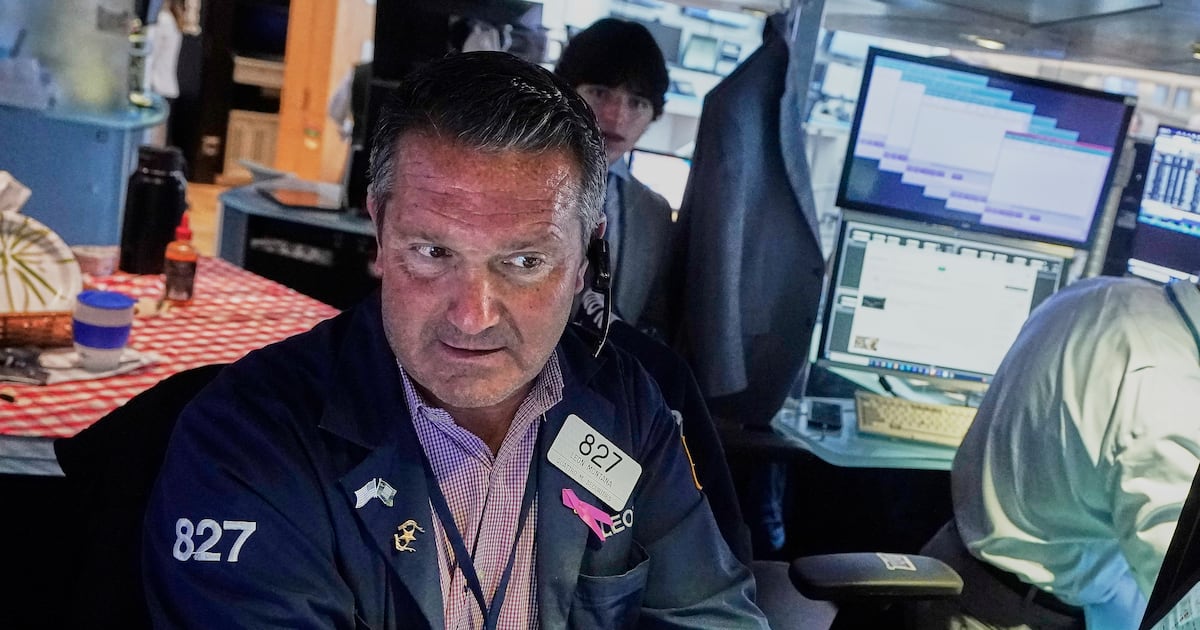 US stock market holds steady ahead of a Federal Reserve decision on interest rates