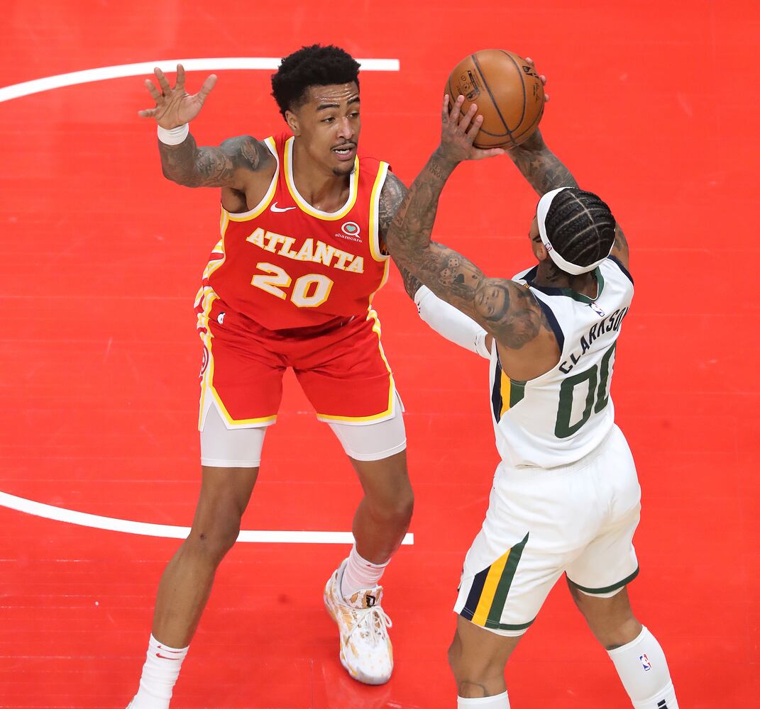 HAWKS PHOTO