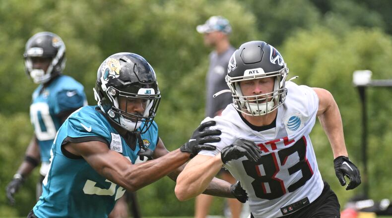 Falcons wide receiver Jared Bernhardt (83), who is from Longwood, Fla,, in the central part of the state, checked on his mother for news of Hurricane Ian. (Hyosub Shin / Hyosub.Shin@ajc.com)