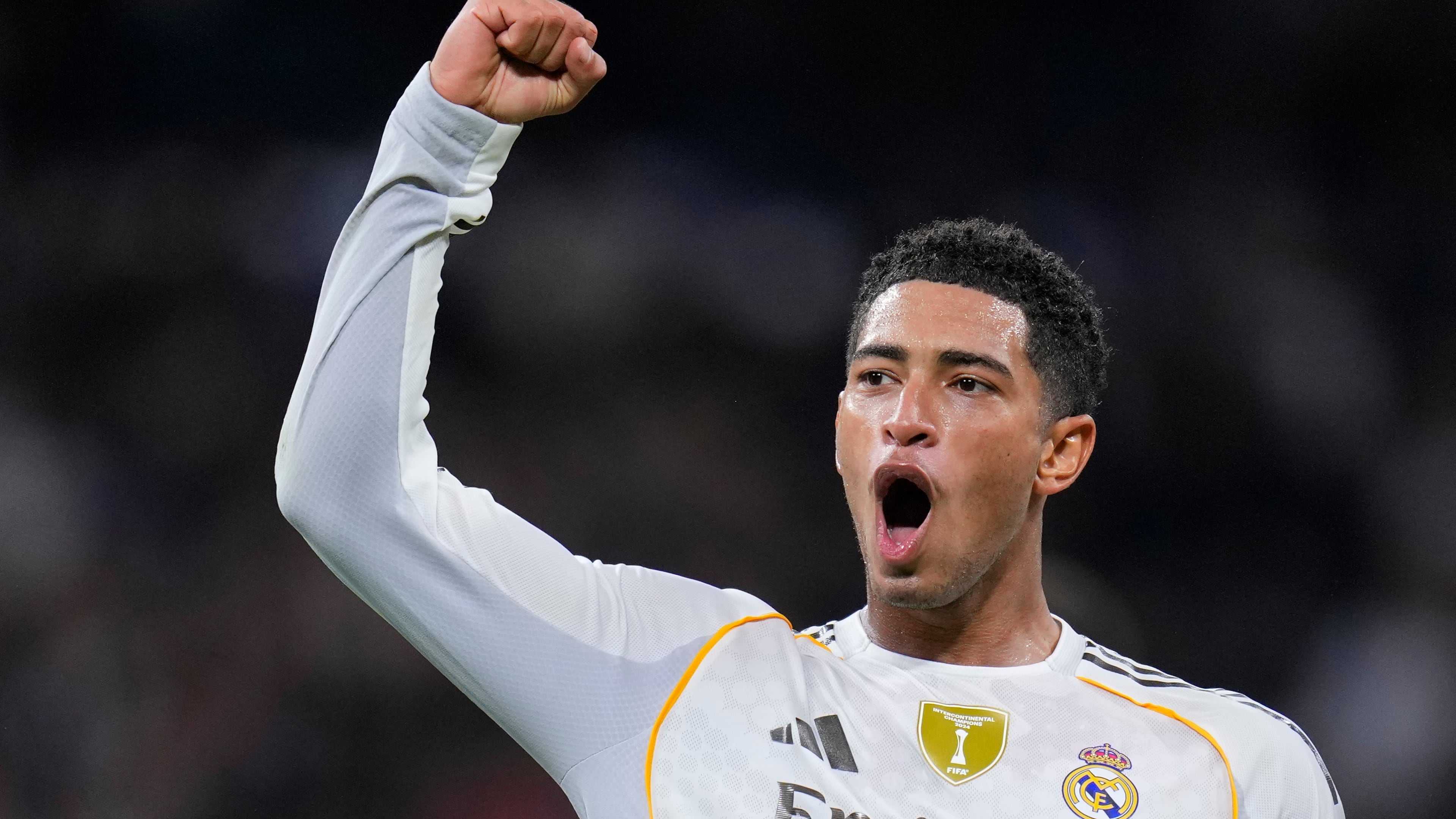 Real Madrid's Jude Bellingham celebrates after scoring his side's third goal during the Spanish La Liga soccer match between Real Madrid and Valencia in Madrid, Spain, Saturday, Nov. 1, 2025. (AP Photo/Manu Fernandez)