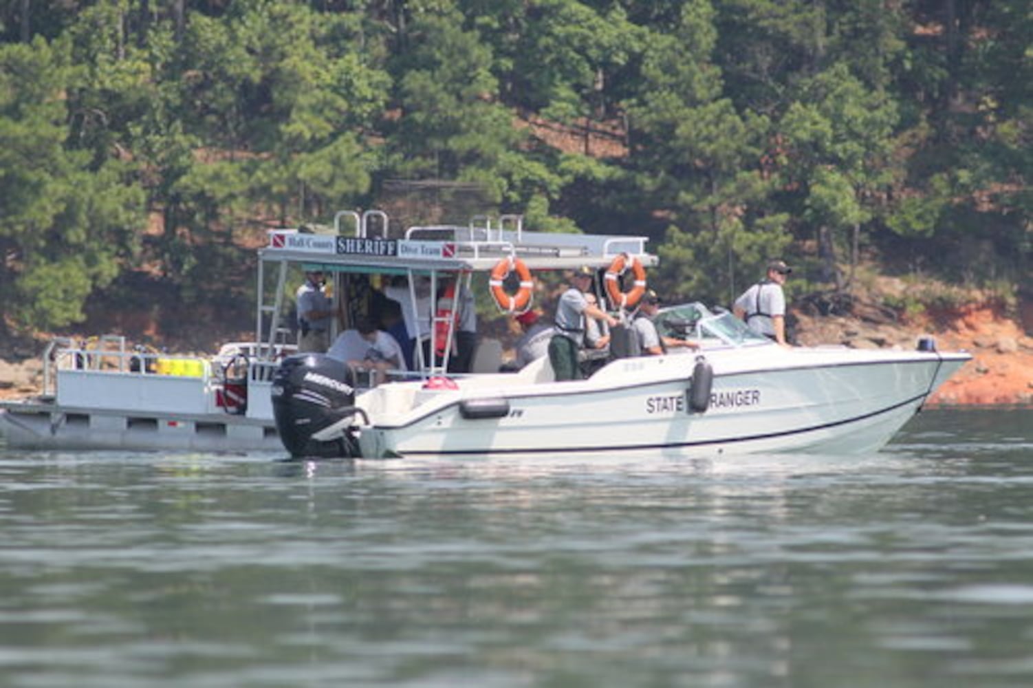 Boy dies after crash on Lake Lanier