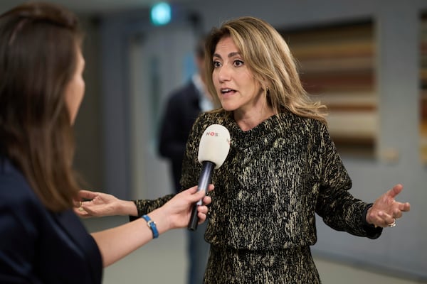 Dilan Yesilgöz, leader of the right-wing People's Party for Freedom and Democracy, speaks to the media after a meeting in The Hague, Netherlands, Tuesday, June 3, 2025, after far-right leader Geert Wilders pulled his party out of the ruling four-party Dutch coalition in dispute over migration. (AP Photo/Peter Dejong)