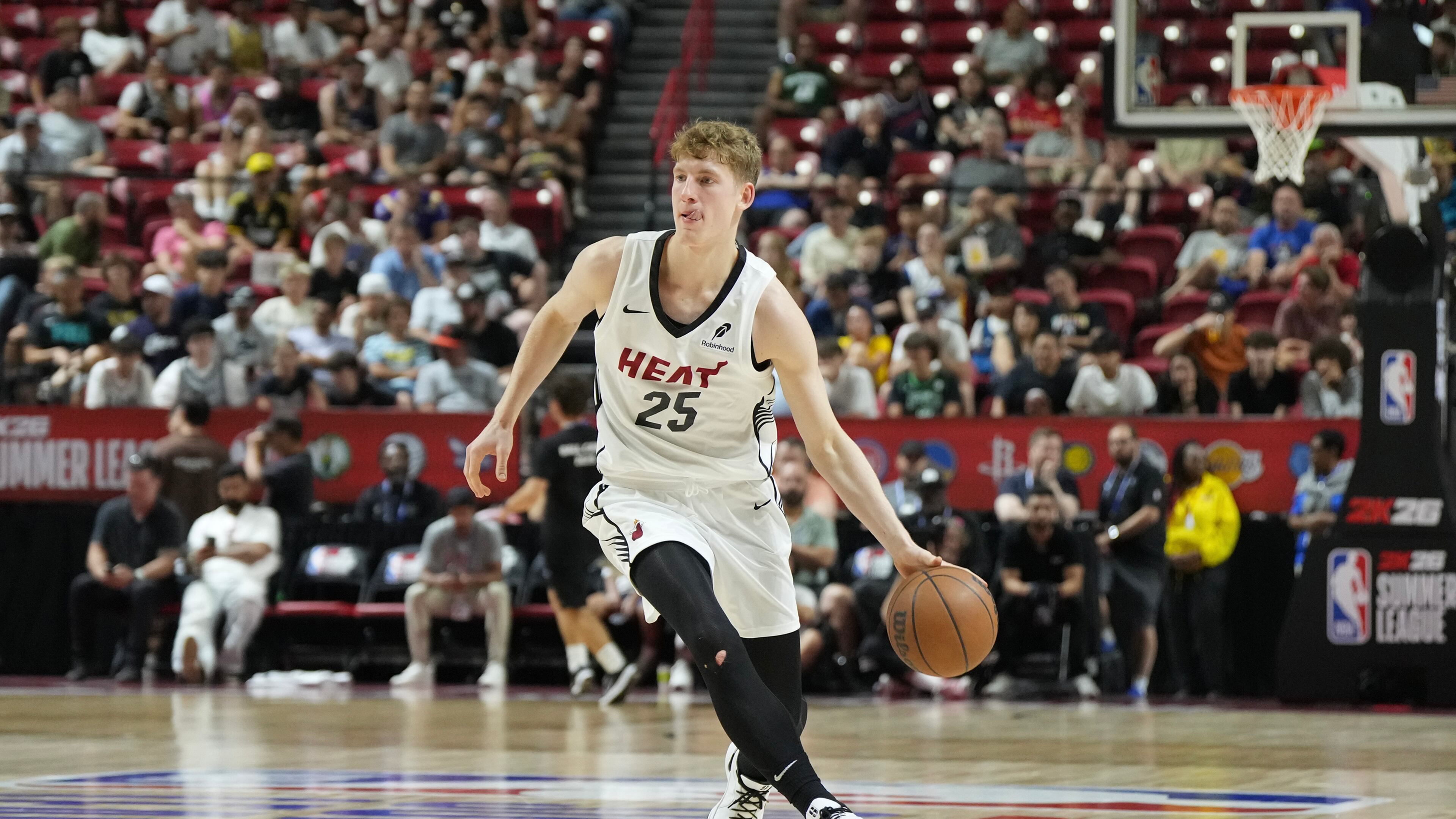 The Miami Heat couldn't hold on in the second half and surrendered a 13-point lead against the Atlanta Hawks on Friday.