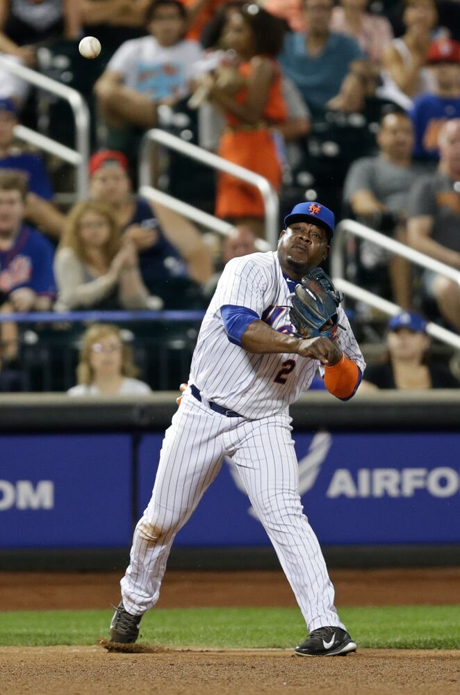 Ex-Braves give Mets a lift
