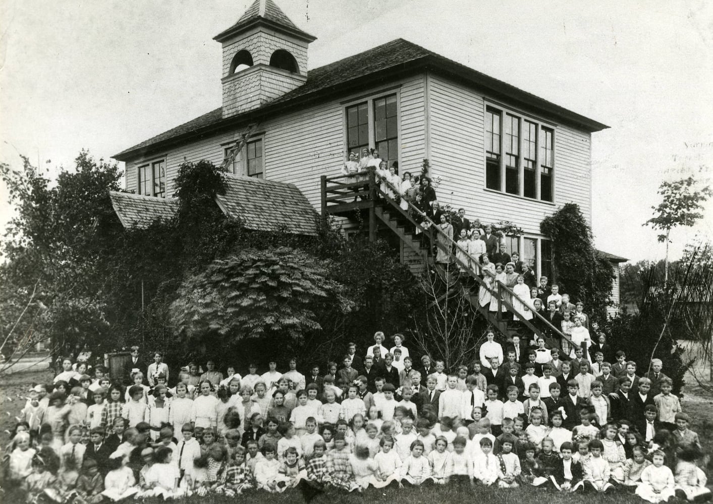 College Park's first grammar school, 1908