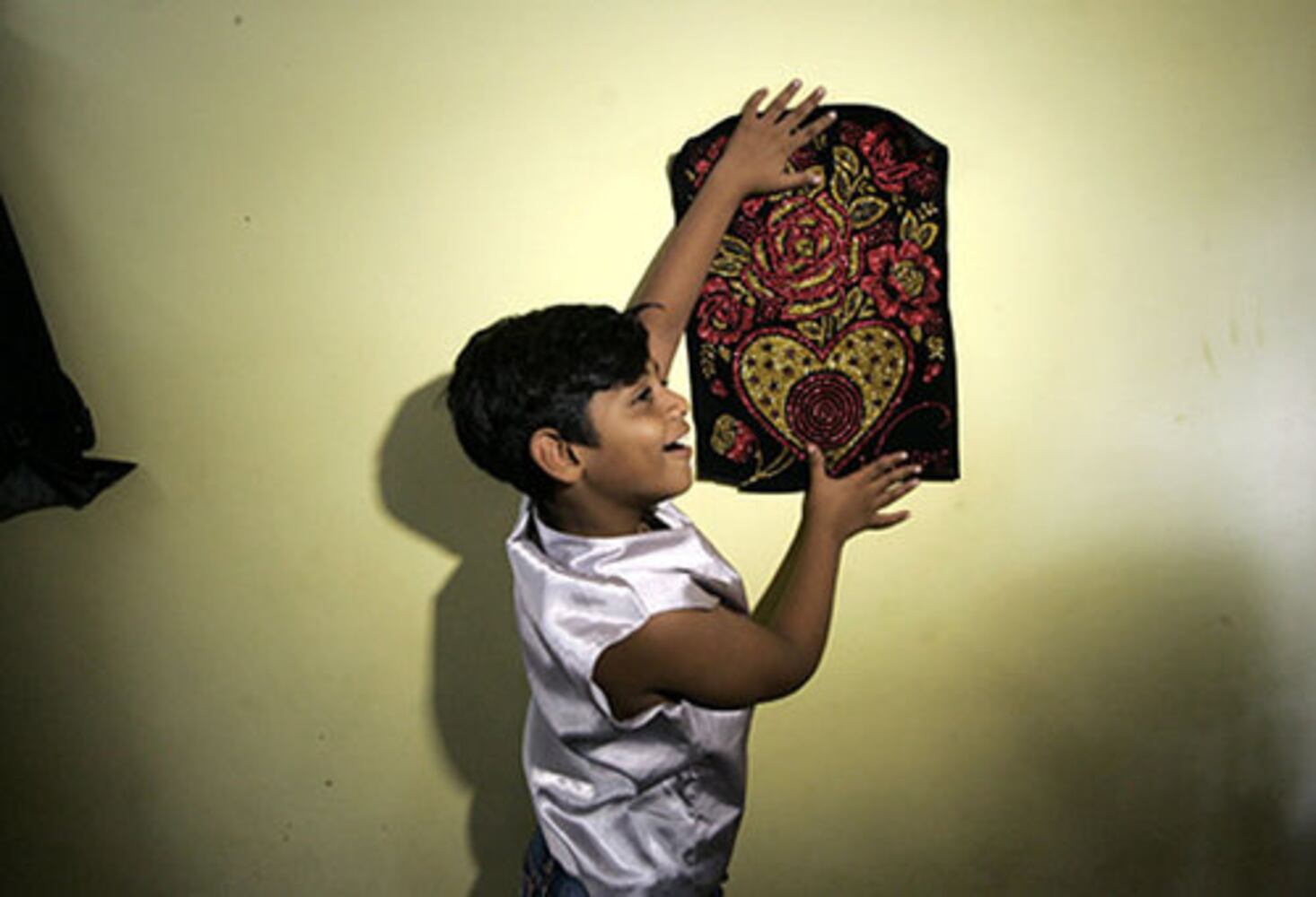 Slumdog Millionaire' child star gets new home