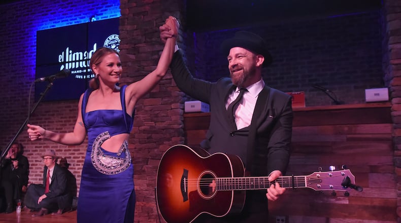 NASHVILLE, TN - NOVEMBER 09: Jennifer Nettles and Kristian Bush of Sugarland perform onstage during the Big Machine Label Group's celebration of the 51st Annual CMA Awards at FGL House in Nashville on November 8, 2017 in Nashville, Tennessee. (Photo by Rick Diamond/Getty Images for BMLG )
