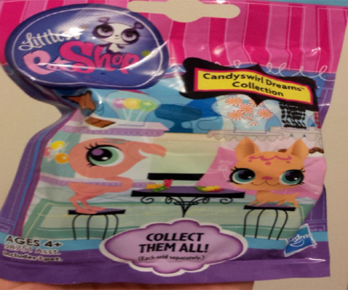 Littlest Pet Shop – Candyswirl Dreams Collection #3313 made by Hasbro, sold at Wal-Mart