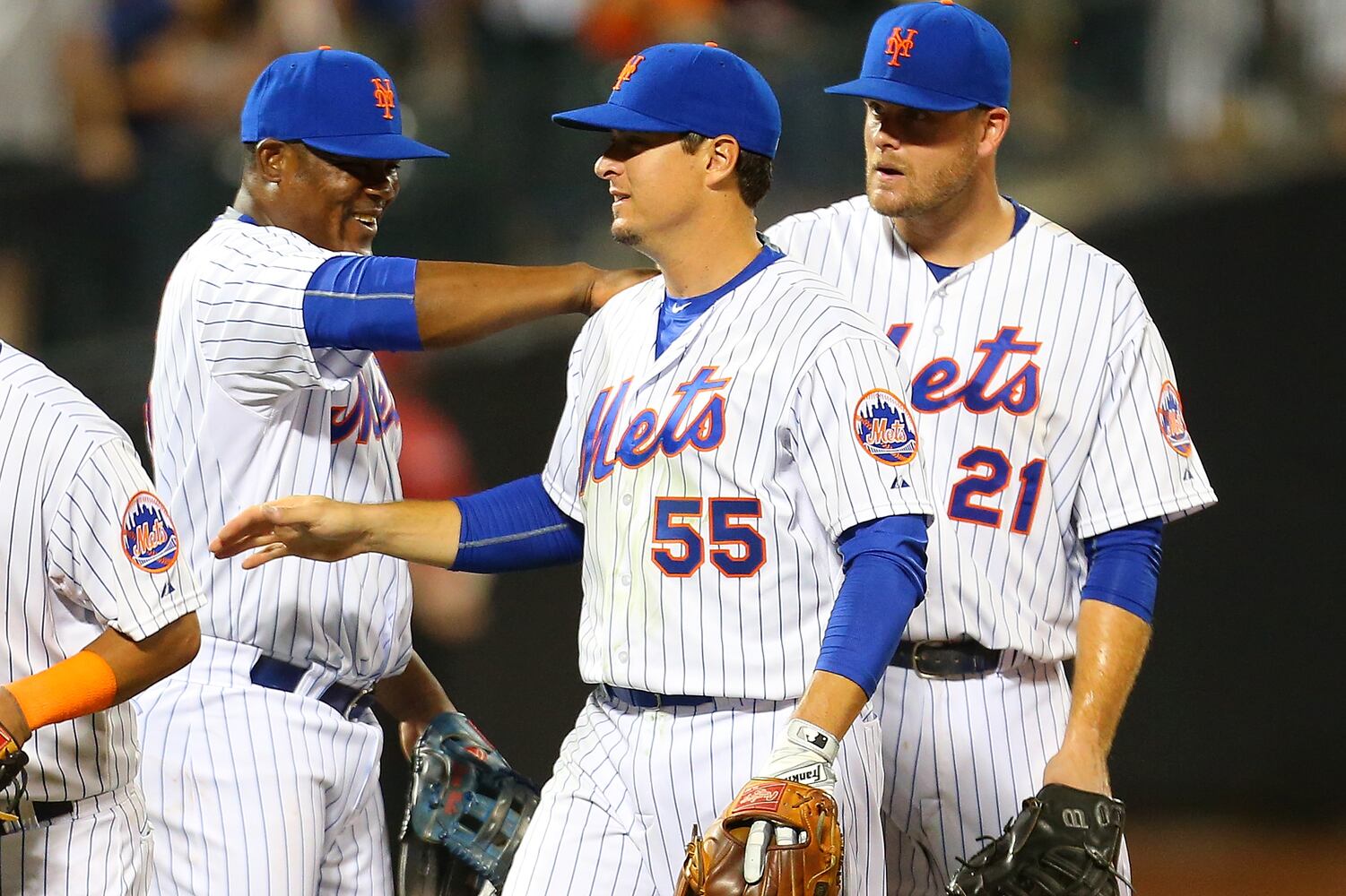 Ex-Braves give Mets a lift